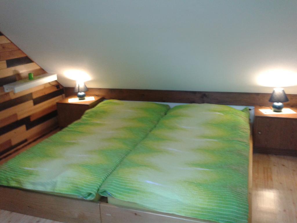 Holiday Home Prdelanca Luče Zimmer foto